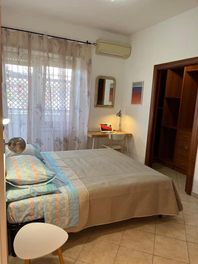 דירות לידו די אוסטיה Attico Con Terrazza In Via Dei Traghetti מראה חיצוני תמונה