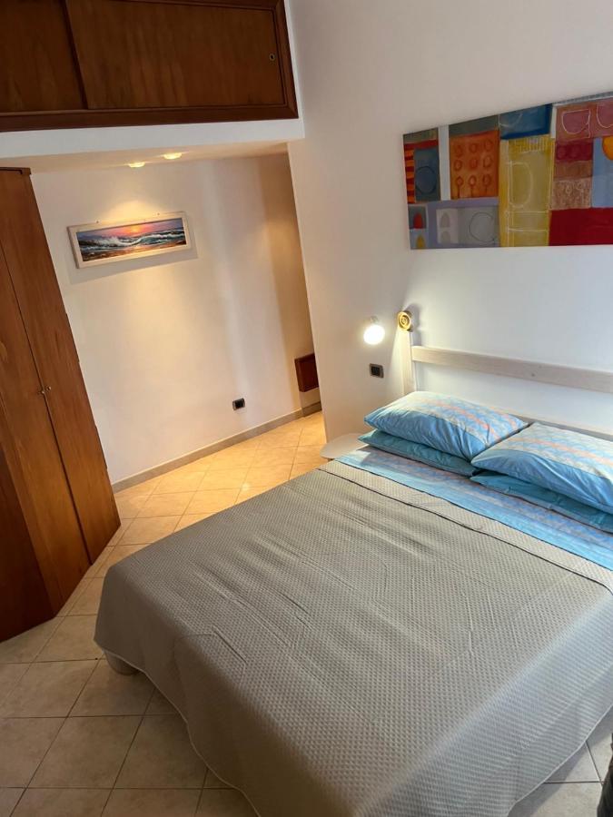 דירות לידו די אוסטיה Attico Con Terrazza In Via Dei Traghetti מראה חיצוני תמונה